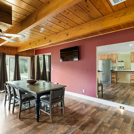 Indian Creek Lodge-2