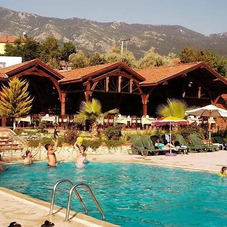 Club Pink Palace Hotel-2