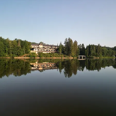 Das Dreiburgensee Naturhotel&Spa im Bayrischen Wald-3