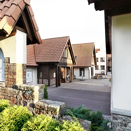 Hotel Aubrecht Country Spa Resort-3