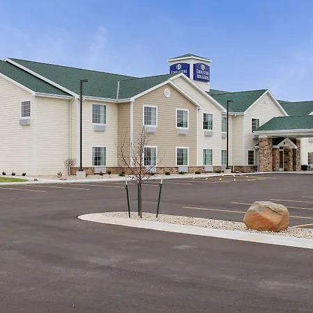 Cobblestone Hotel & Suites Pulaski/Green Bay-2