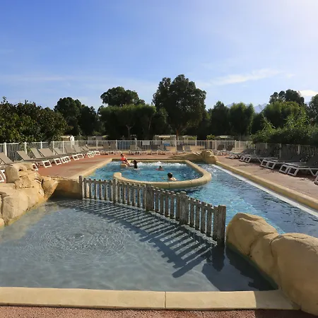 Camping La Pinede-2