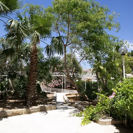 Beach Garden Hotel-3