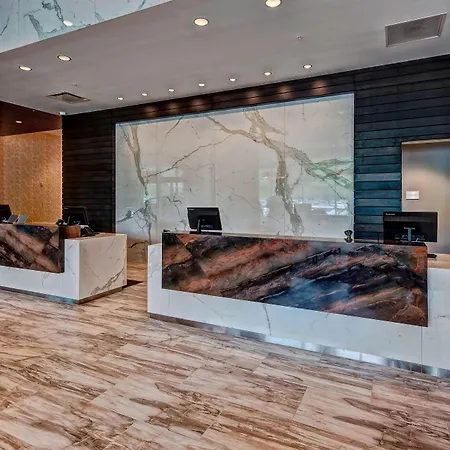 Courtyard By Marriott Kansas City Downtown/Convention Center-3