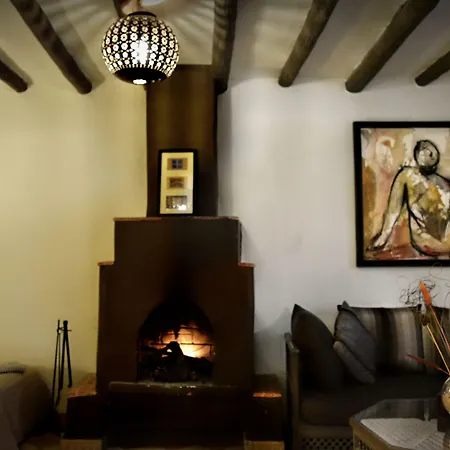 Le Petit Hotel Du Flouka-2