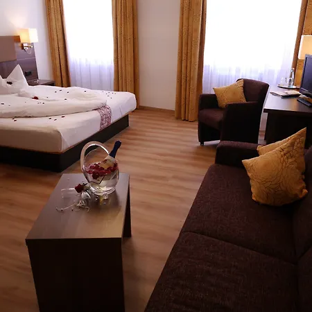 Romantica Hotel Blauer Hecht-2