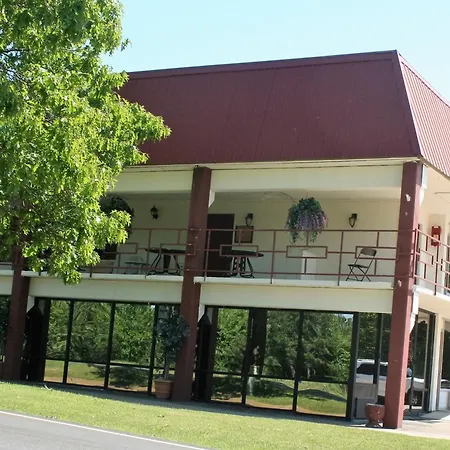Passion Play Road Inn - Formerly Statue Road Inn-2