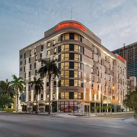 Hampton Inn & Suites Miami Wynwood Design District, Fl-3