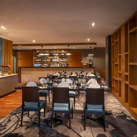 Clayton Hotel Liffey Valley-3
