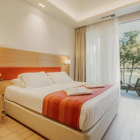 Akrotiri Beach Resort & Spa - Adult Friendly-3