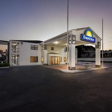 Days Inn By Wyndham Enterprise-2