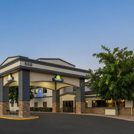 Days Inn By Wyndham Chino Valley-3