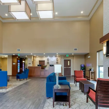 Comfort Suites Billings-2
