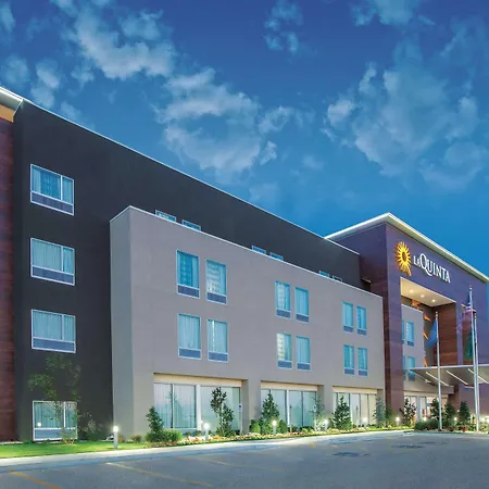 La Quinta By Wyndham Tulsa Broken Arrow-3