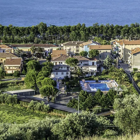 Pineto Resort-3