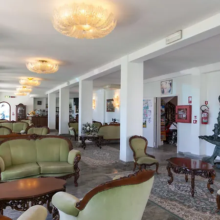 Adriatico Hotels Milano Marittima-3