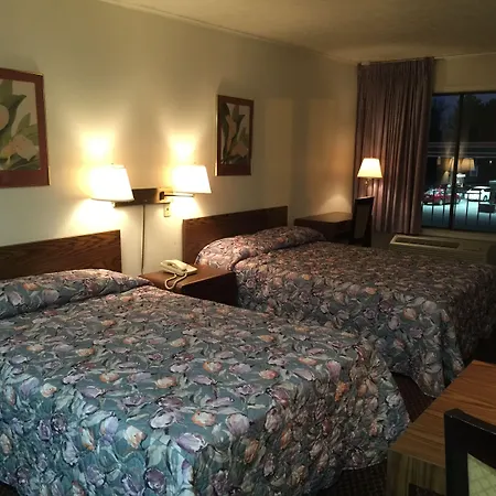 Flagship Inn-2