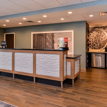 Hampton Inn By Hilton Omaha Airport, Ia-2
