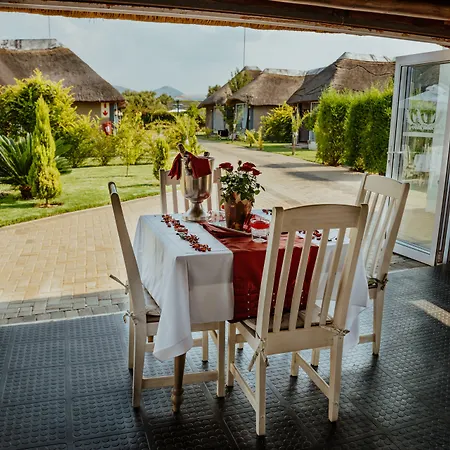Tshiberry Bed & Breakfast-3