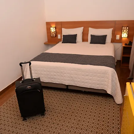Hotel Aromas De Penedo-2