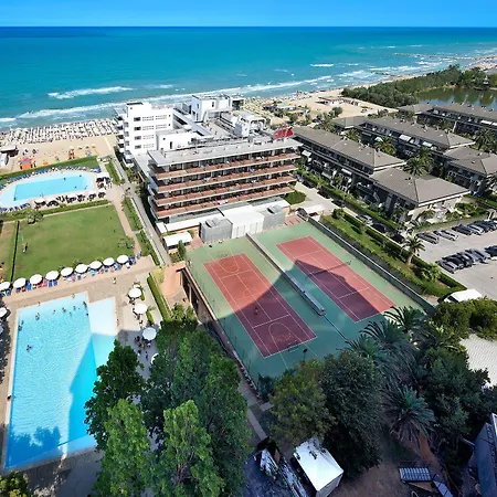 Hotel President-3