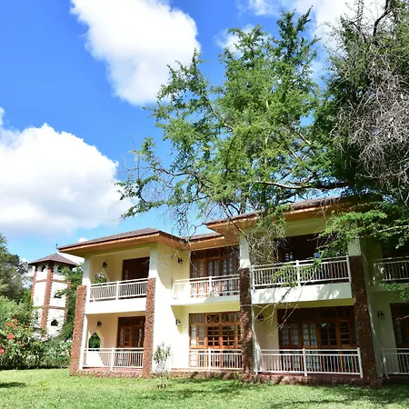 Hunters Lodge-2