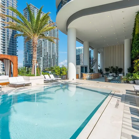 Sls Lux Brickell-2