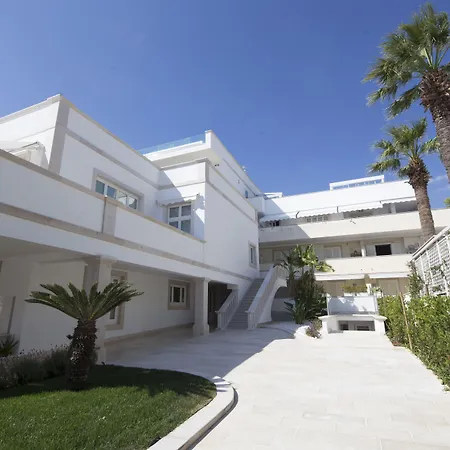 Bianco Riccio Suite Hotel-2