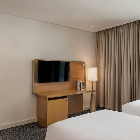 Yas Plaza Bay By Ihg-3