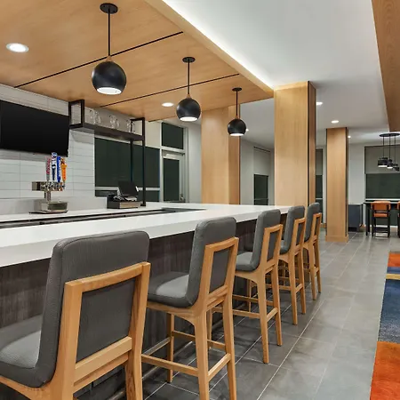 Hyatt House Bryan/College Station-3