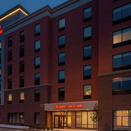 Hampton Inn & Suites Winston-Salem Downtown-3