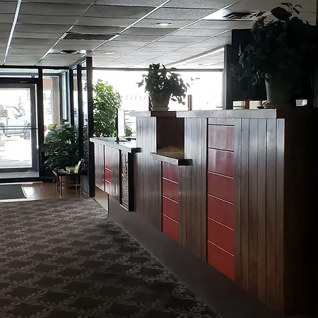 Super 8 By Wyndham Spruce Grove-2