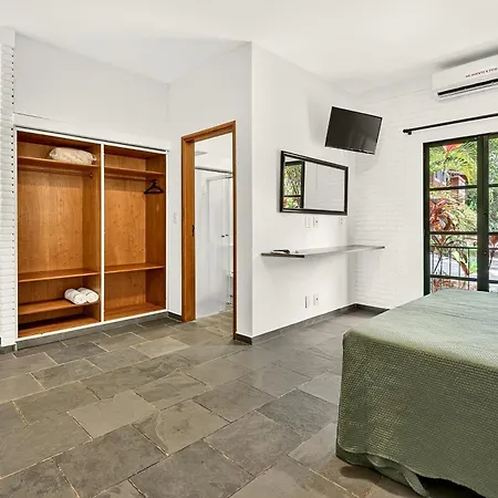 Grinbergs Village Hotel-2