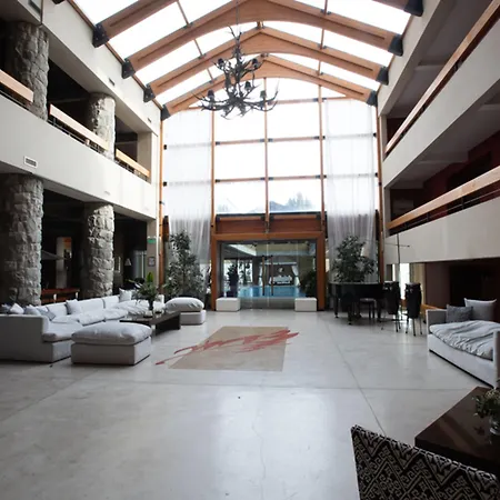 Cacique Inacayal Lake Hotel & Spa-2