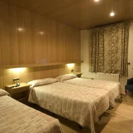 Hotel Sant Antoni-3