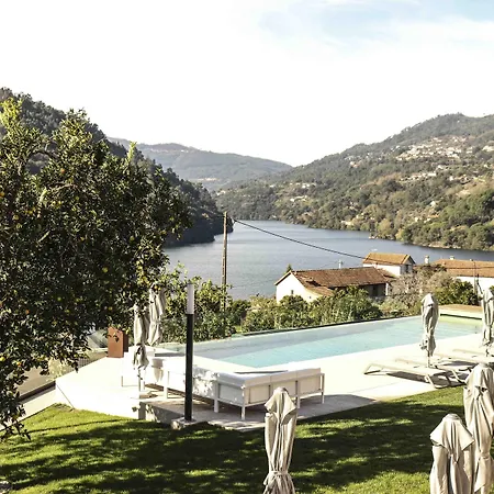 Portovella Lodges & Bungalows-2