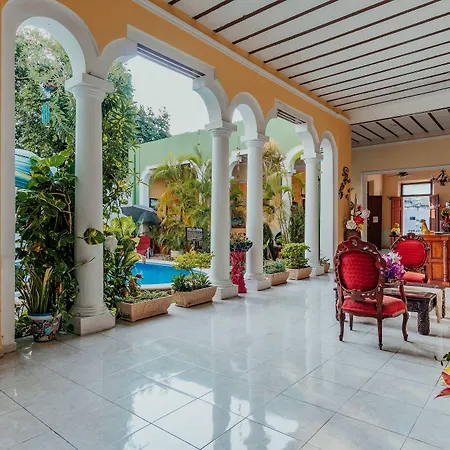 Hotel Santa Maria Merida-3