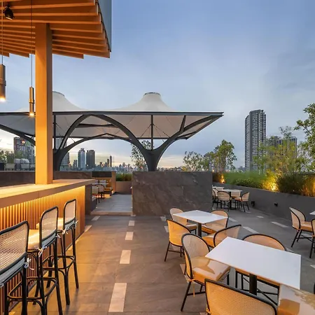 Ramada Plaza By Wyndham Bangkok Sukhumvit 48-2