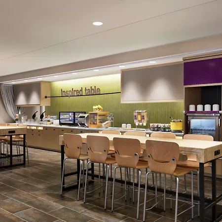 Home2 Suites By Hilton Milwaukee West-2