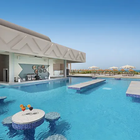 Hotel Riu Baobab-3