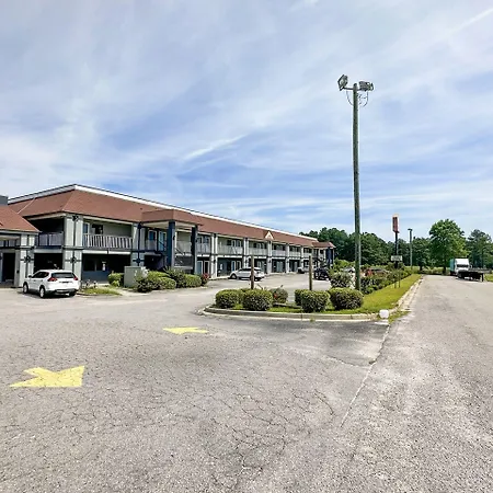 Executive Inn Ridgeway I-77-2