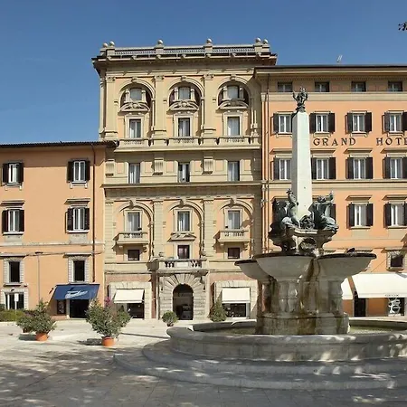 Grand Hotel Plaza & Locanda Maggiore-2