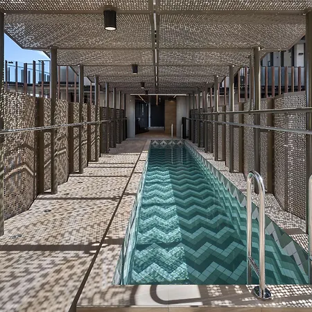 Vibe Hotel Adelaide-2