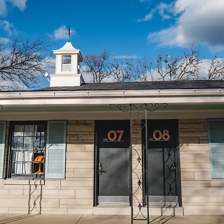 Bardstown Motor Lodge-3