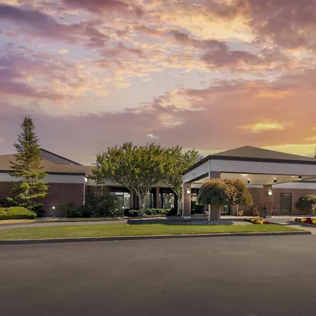 Sonesta Select Newport Middletown-2