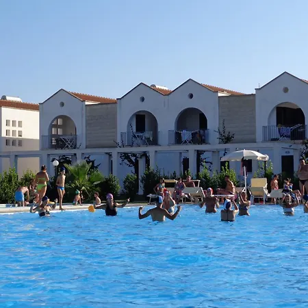 Blumare Residence Alimini-3