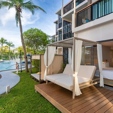 Le Meridien Phuket Mai Khao Beach Resort-3