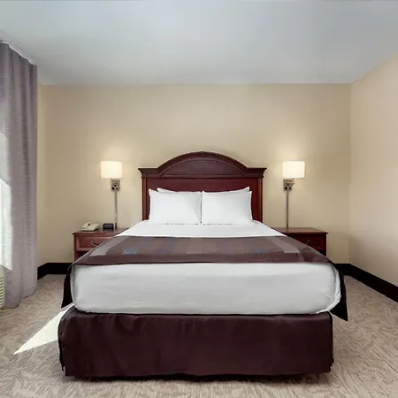 Lexington Expo Hotel By Ihg-3