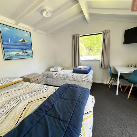 Parklands Marina Holiday Park-2