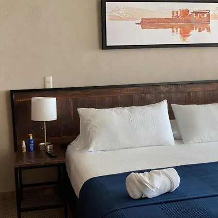 El Faro Hotel Retreat-2